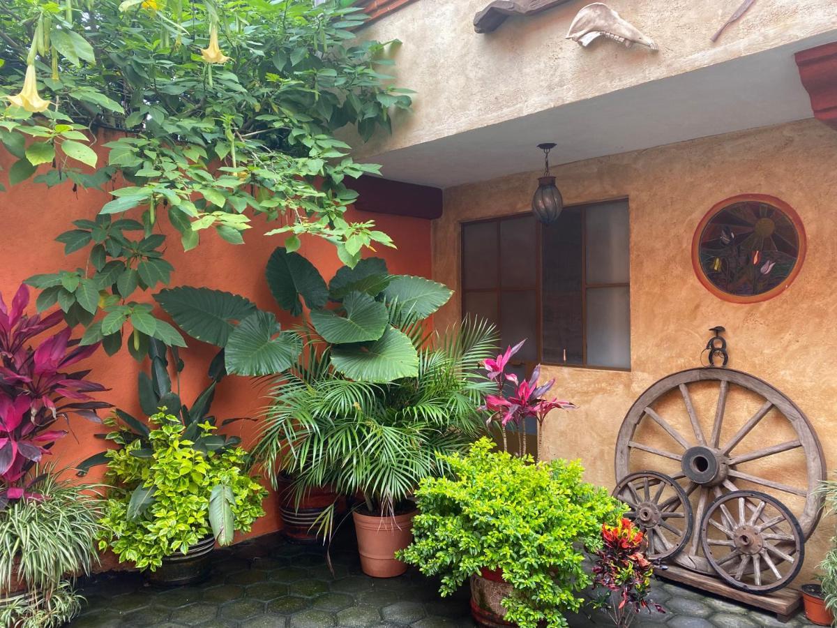 Hotel Flor De Cera à Tepoztlán Extérieur photo