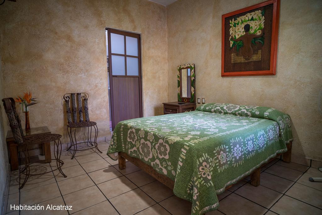 Hotel Flor De Cera à Tepoztlán Extérieur photo
